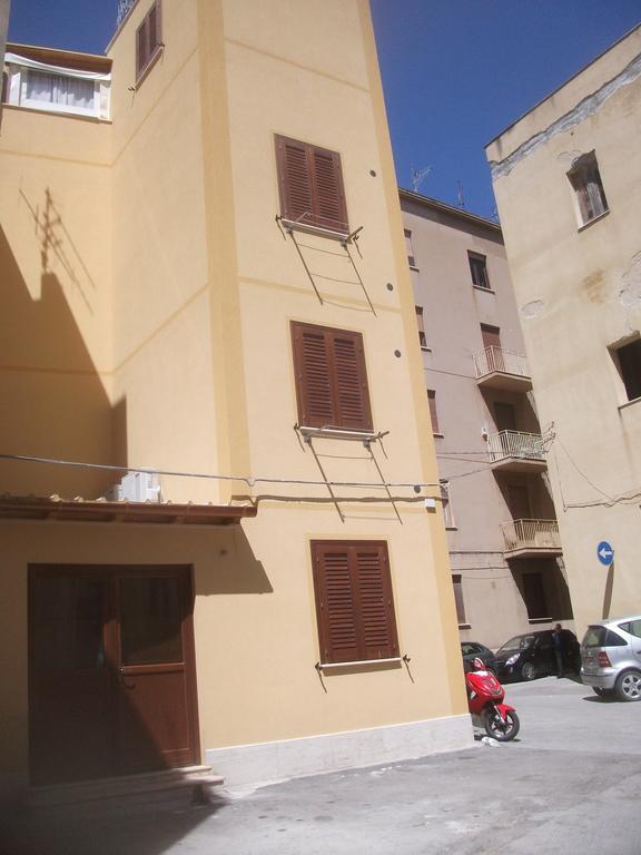 Case Vacanza Edera Trapani Habitación foto