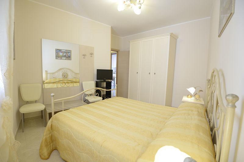 Case Vacanza Edera Trapani Habitación foto